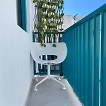 Апарт-отель Seabed Mykonos 4*