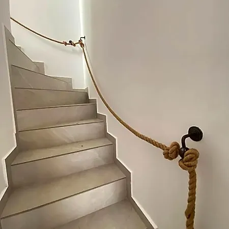 Seabed Mykonos Apart Otel 4*