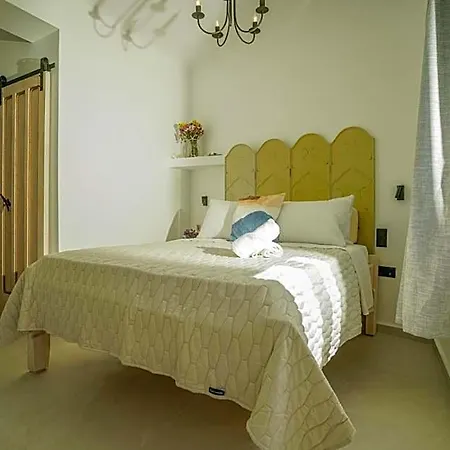 Seabed Mykonos Apart Otel