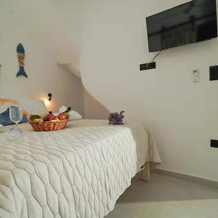 Seabed Mykonos Apart Otel 4*